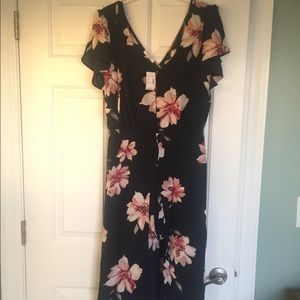 NWT Maurices Walk Through Romper Floral